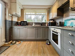 Photo 17- click for photo gallery